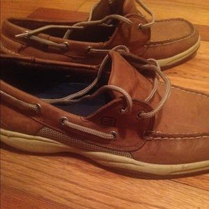 Sperrys topsiders